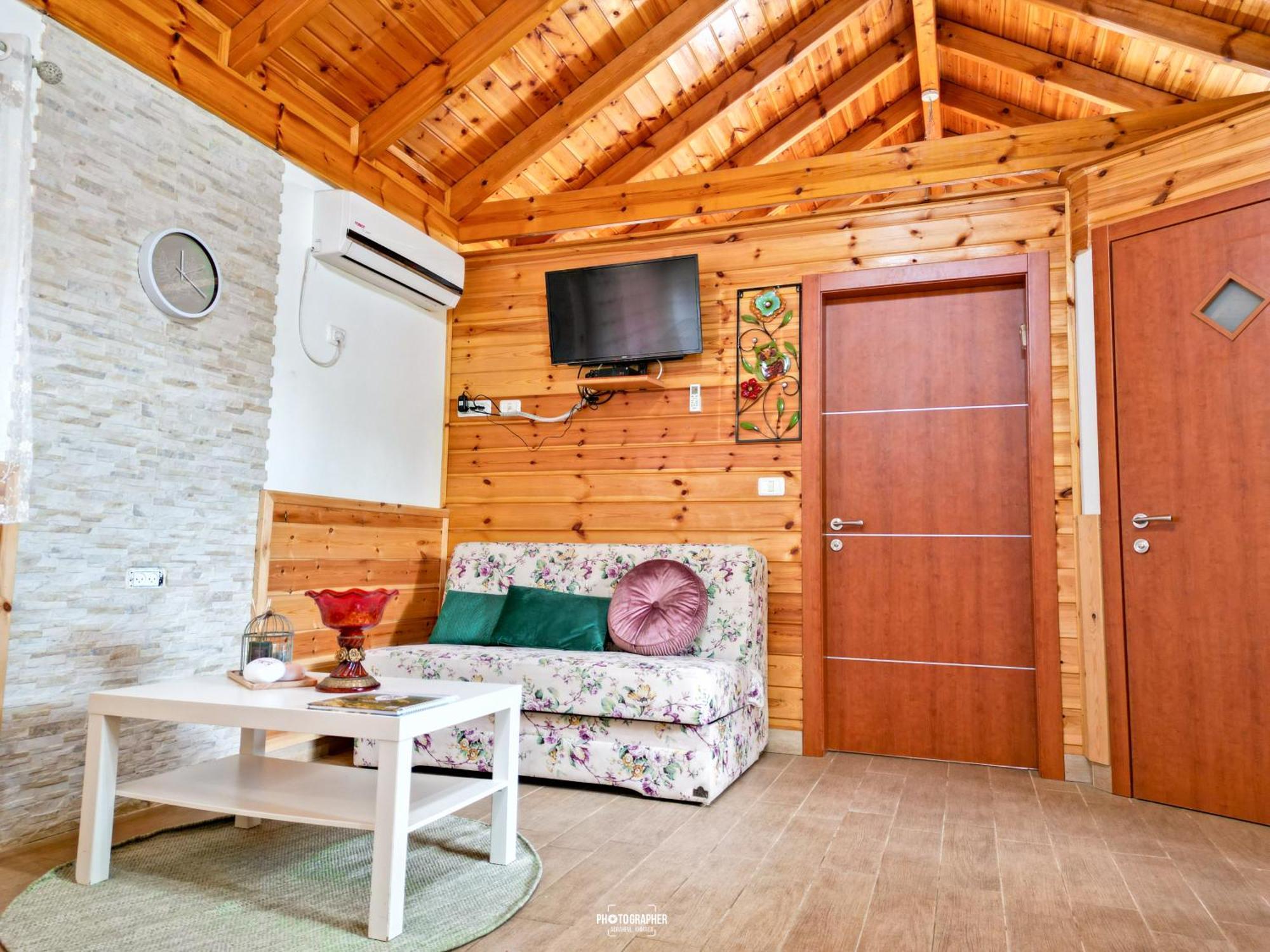 The Wooden Rose Cabins Bezet Habitación foto
