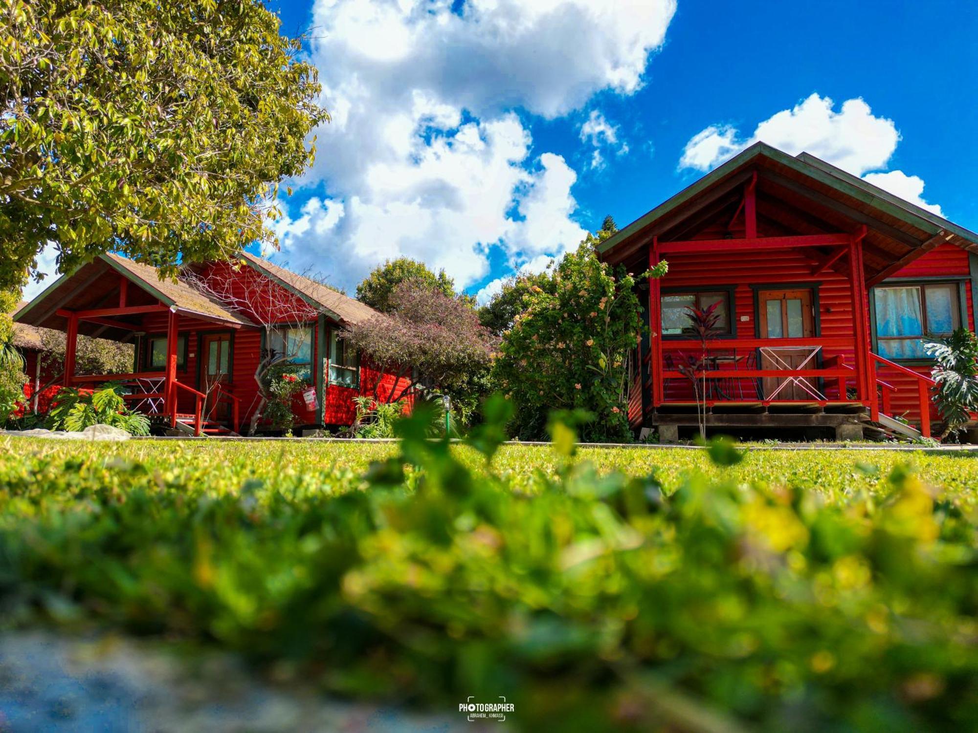 The Wooden Rose Cabins Bezet Exterior foto